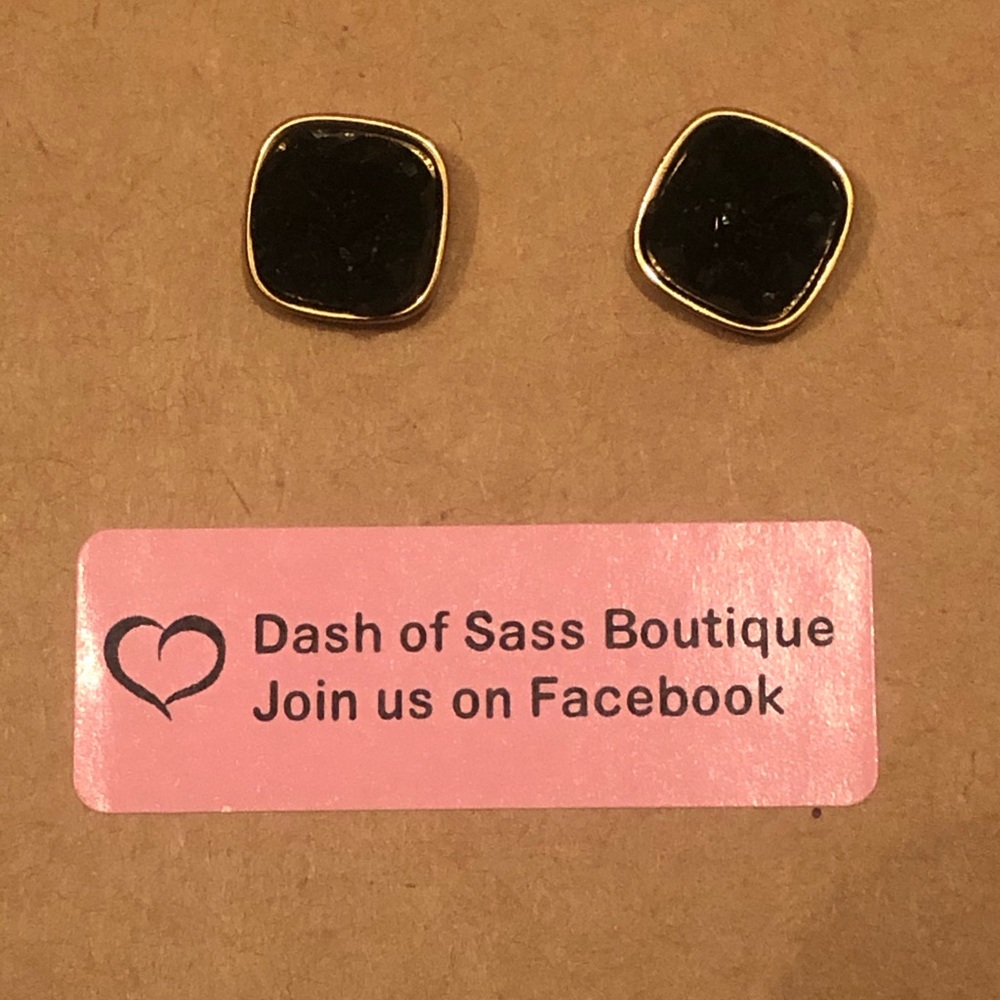 Black druzzy stud earrings